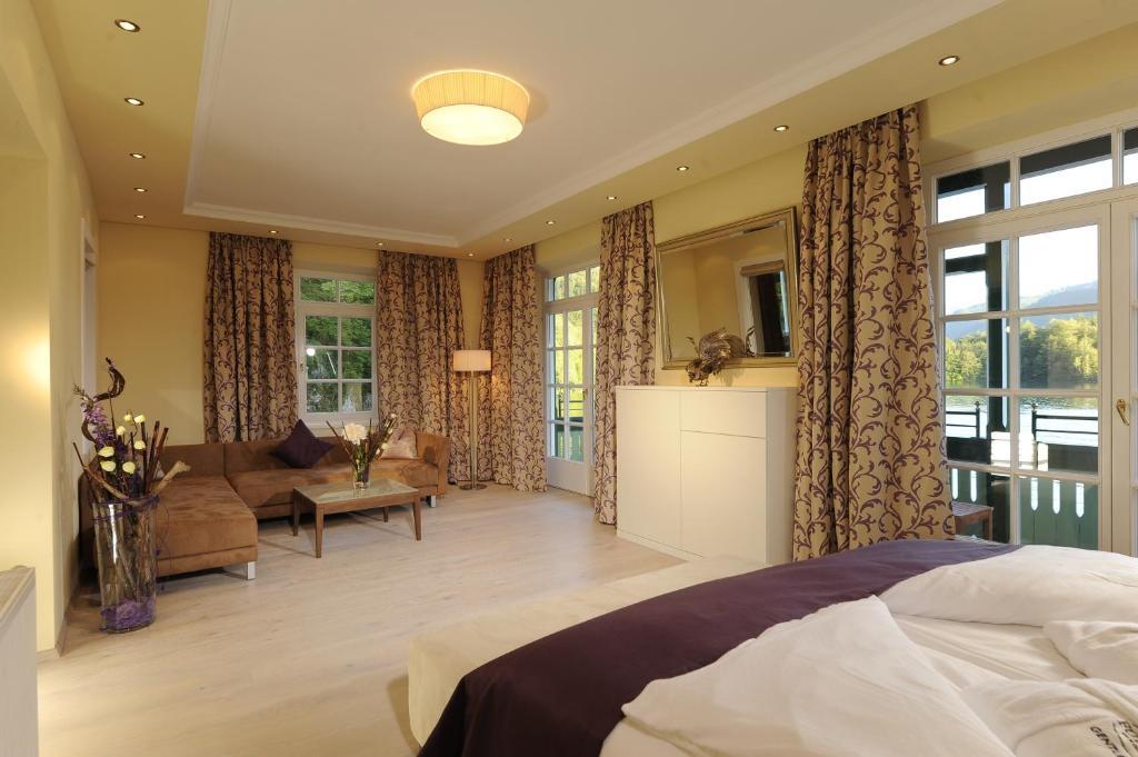Hotel & Gasthof Fuerberg Sankt Gilgen Room photo